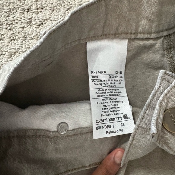 Men's Tan Cargo Shorts - Picture 3 of 3